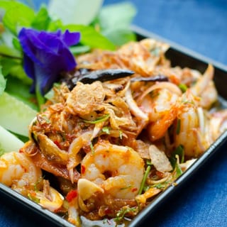 T4. Chicken & Shrimp Pad Thai (Pad DB)