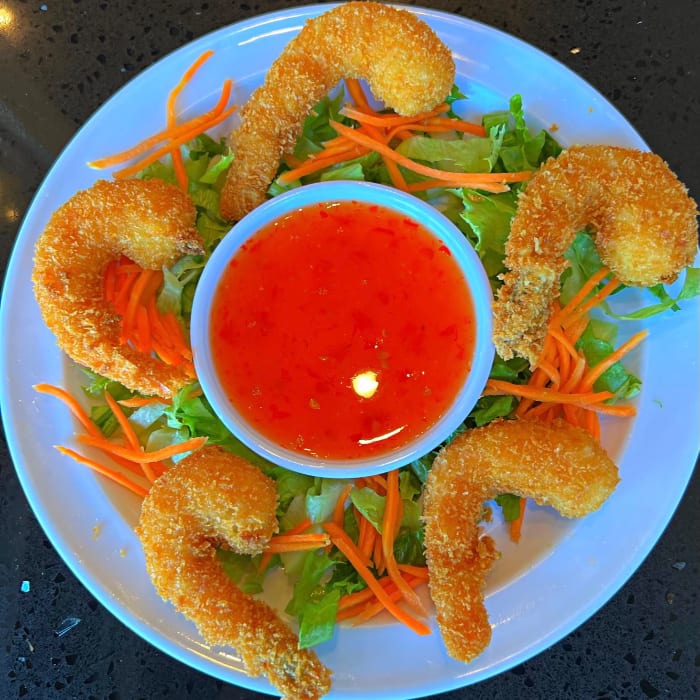 A8. Crispy Fried Shrimp (5 per order) (Tom Chien).
