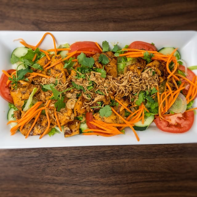 L4. Stir Fry Chicken Salad (Salad Ga Xao).