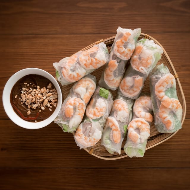 A4. Fresh spring rolls w/ BBQ Pork & Shrimp (GC Heo Tom).